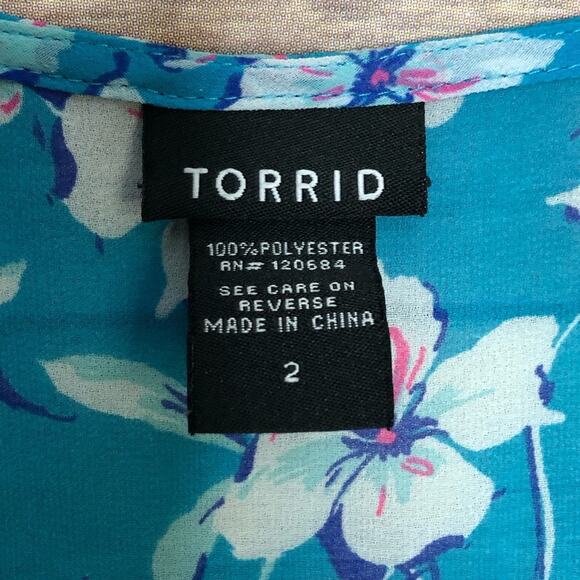 🌷5 for $25 Torrid Floral Chiffon Button Down Top - Picture 4 of 8